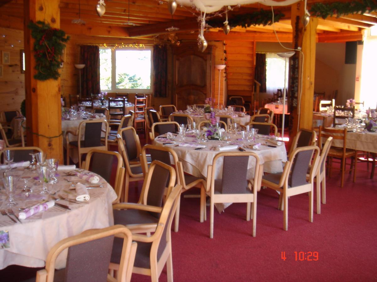 Hotel Cartusia Sarcenas Zewnętrze zdjęcie