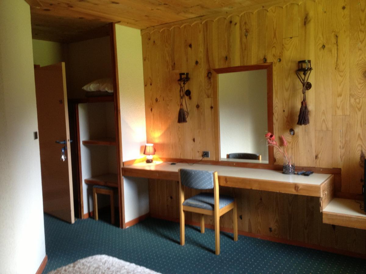 Hotel Cartusia Sarcenas Pokój zdjęcie